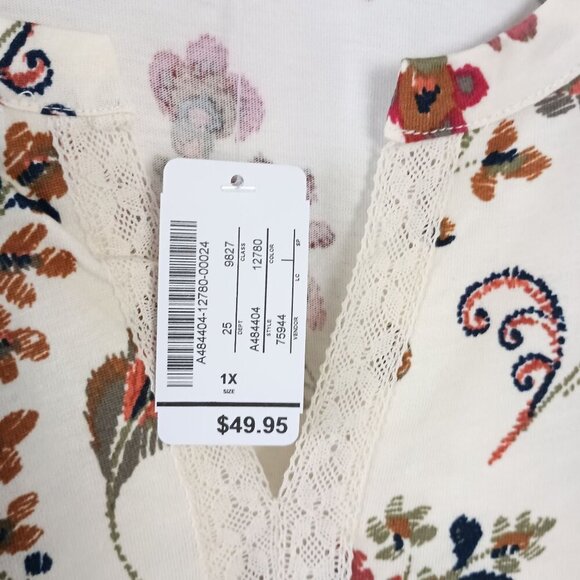Christopher & Banks Floral Lace Split Neck Tee 1X Antique White NWT - Picture 5 of 6